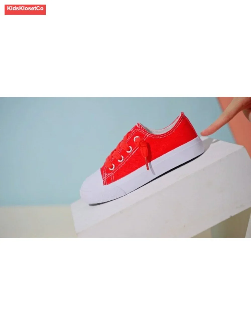 Kids Canvas Sneakers Lace-Up Low Top Rubber Sole Cushioned